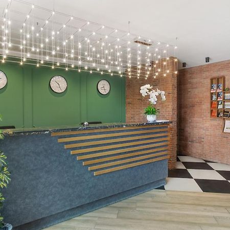 טביליסי Hotel Old Wall מראה חיצוני תמונה